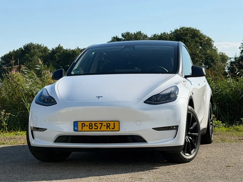 Tesla Model Y Long Range AWD 75 kWh - Pearl White - Panorama/92,2% SOH - Topstaat