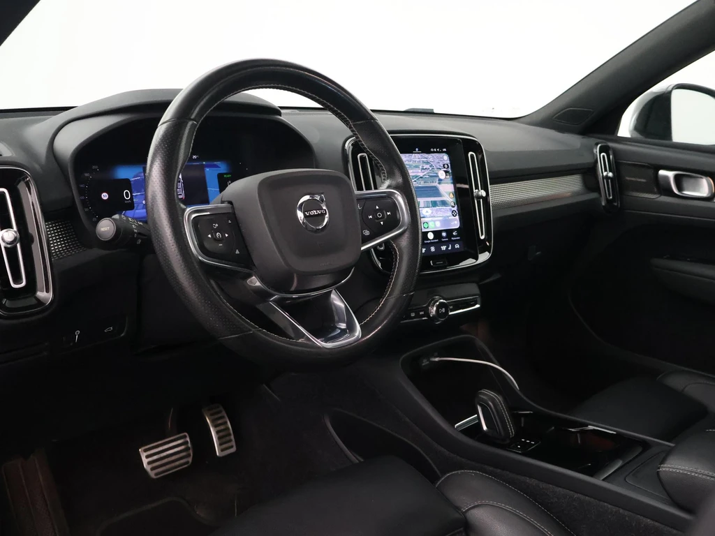 Volvo XC40 – foto 32