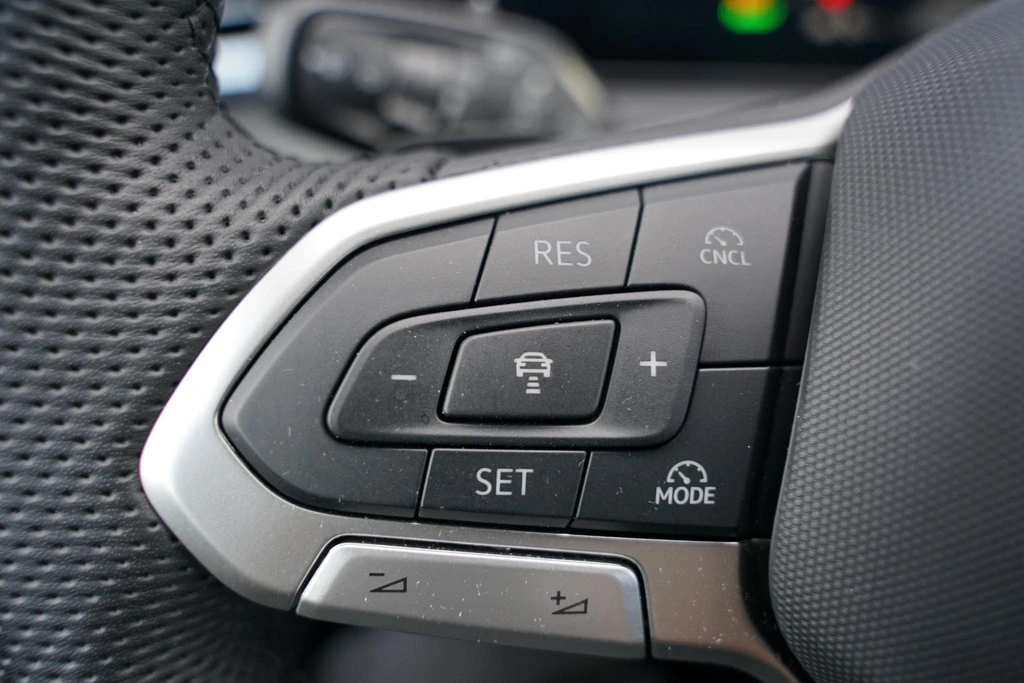 Volkswagen T-Roc – foto 17