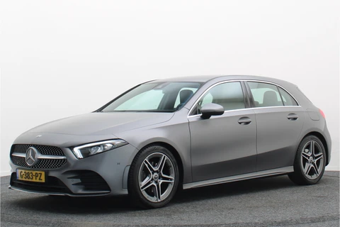 Mercedes-Benz A-Klasse 160 Business Solution AMG Camera, Apple Carplay, LED, Stoelverwarming, PDC, 18"