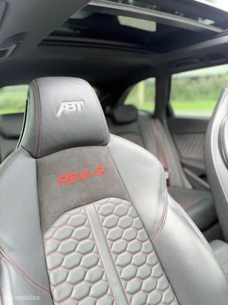 Audi RS4 – thumbnail 11