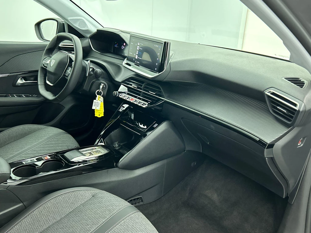 Peugeot 208 – foto 23