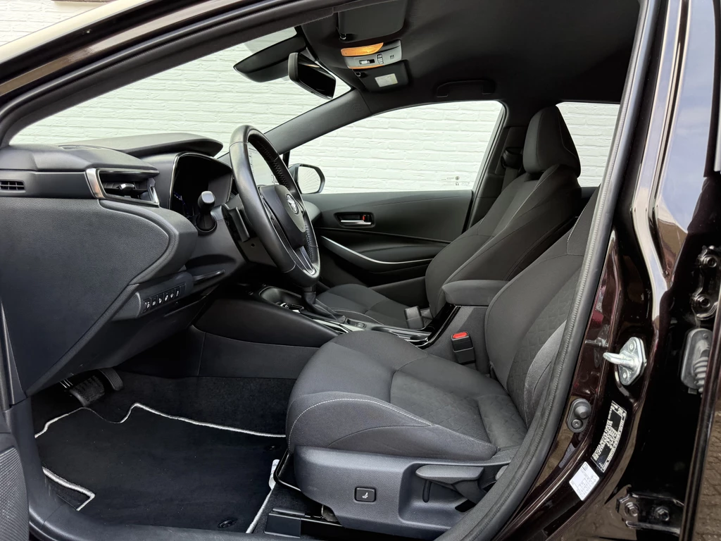 Toyota Corolla Touring Sports – foto 28