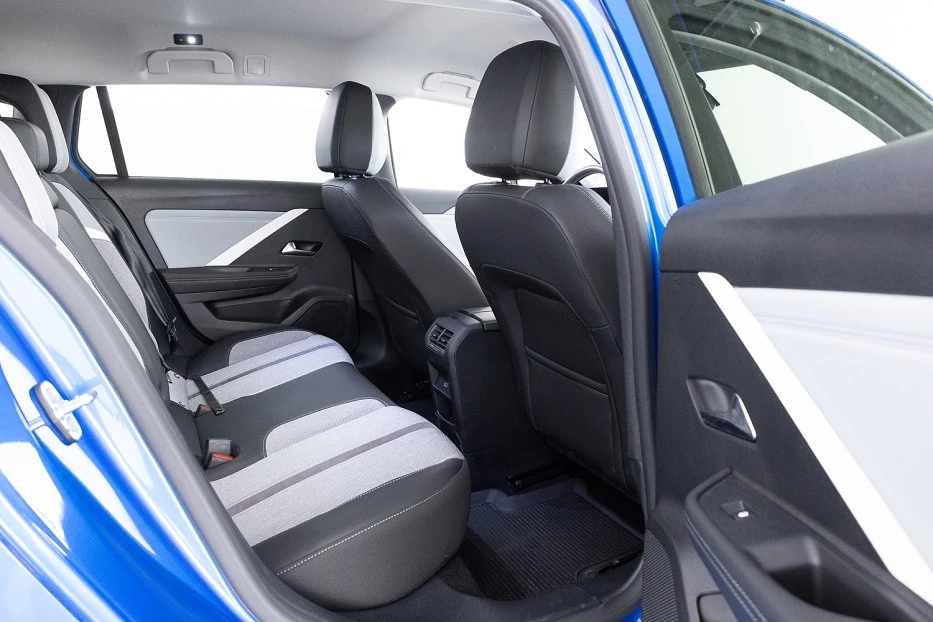 Opel Astra – foto 17
