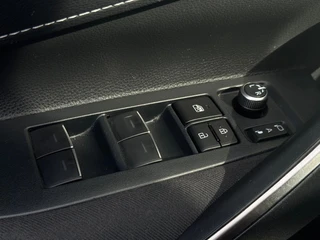 Toyota Corolla Touring Sports – thumbnail 17