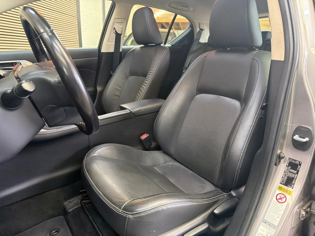 Lexus CT – foto 14