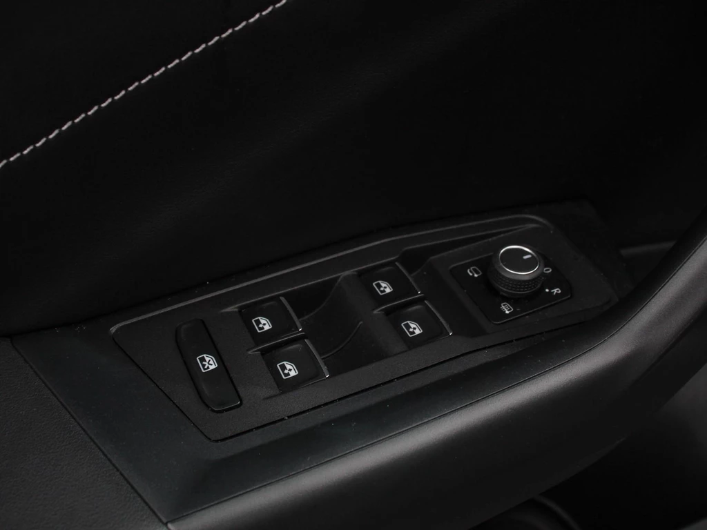 Volkswagen T-Roc – foto 17