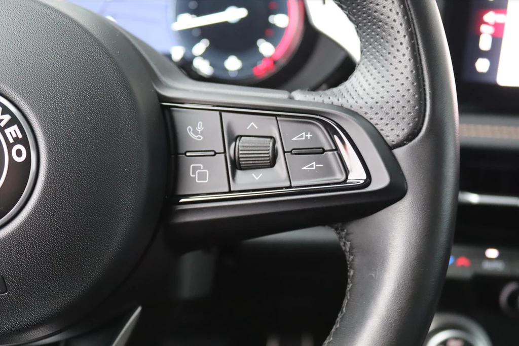 Alfa Romeo Tonale – foto 45