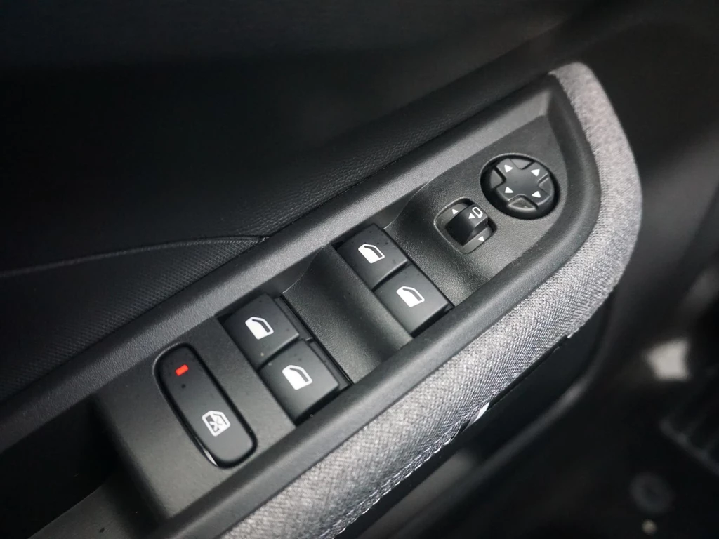 Opel Frontera – foto 13