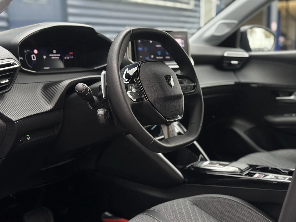 Peugeot 208 – foto 22