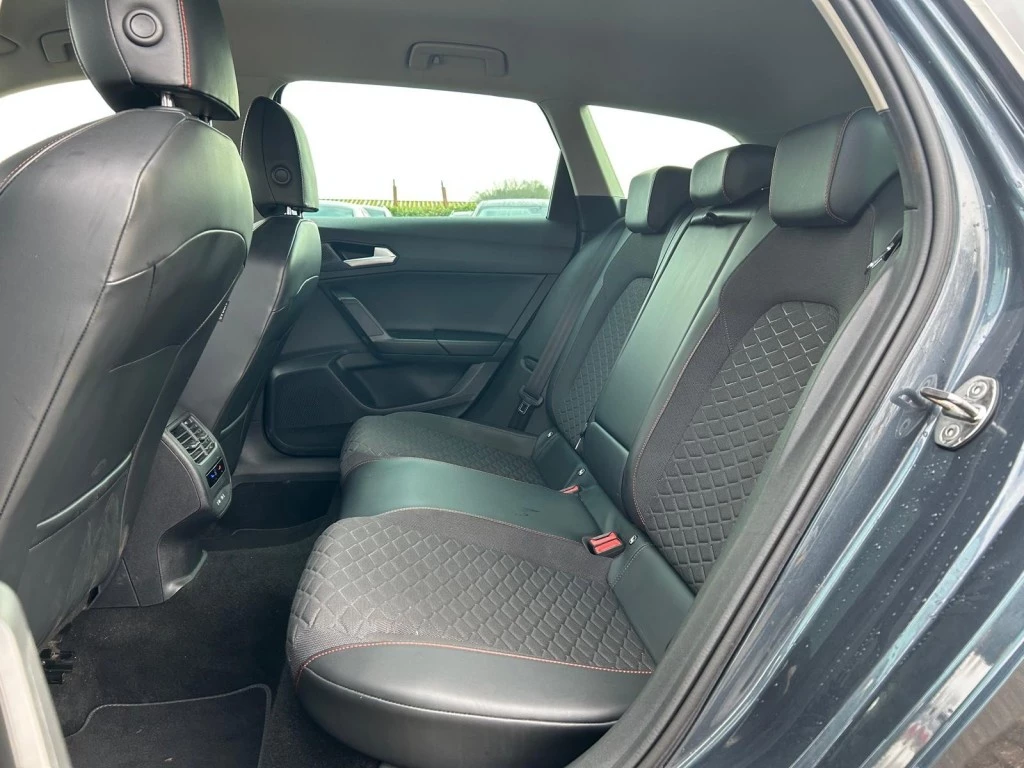 SEAT Leon – foto 11