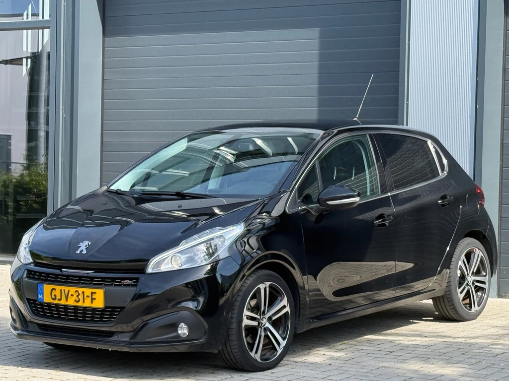 Peugeot 208 – foto 2