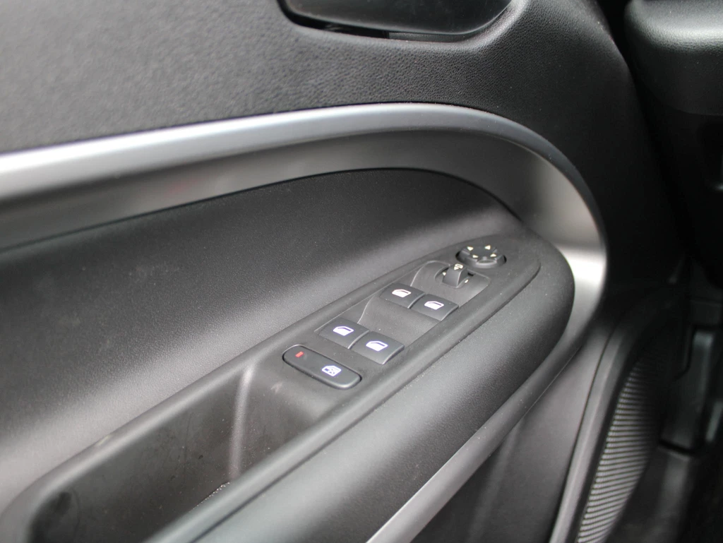 Jeep Avenger – foto 21