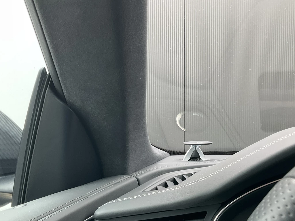Audi RSQ8 – foto 18