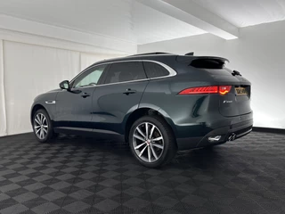 Jaguar F-PACE – thumbnail 2