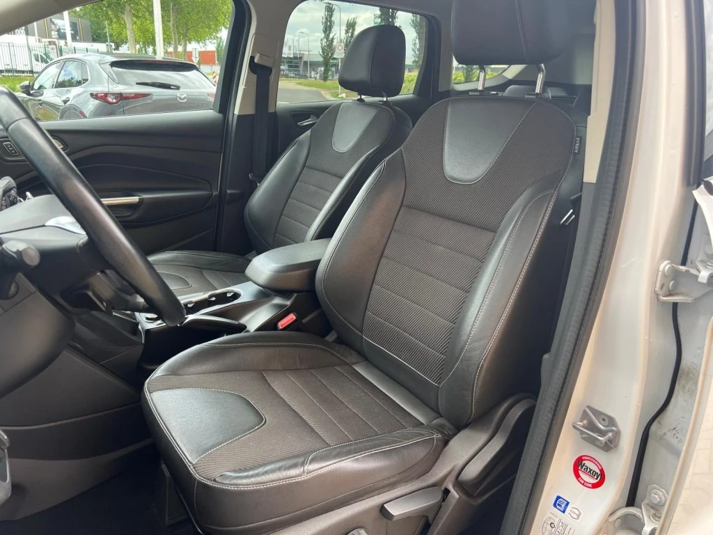 Ford Kuga – foto 10