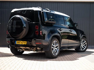 Land Rover Defender – thumbnail 7