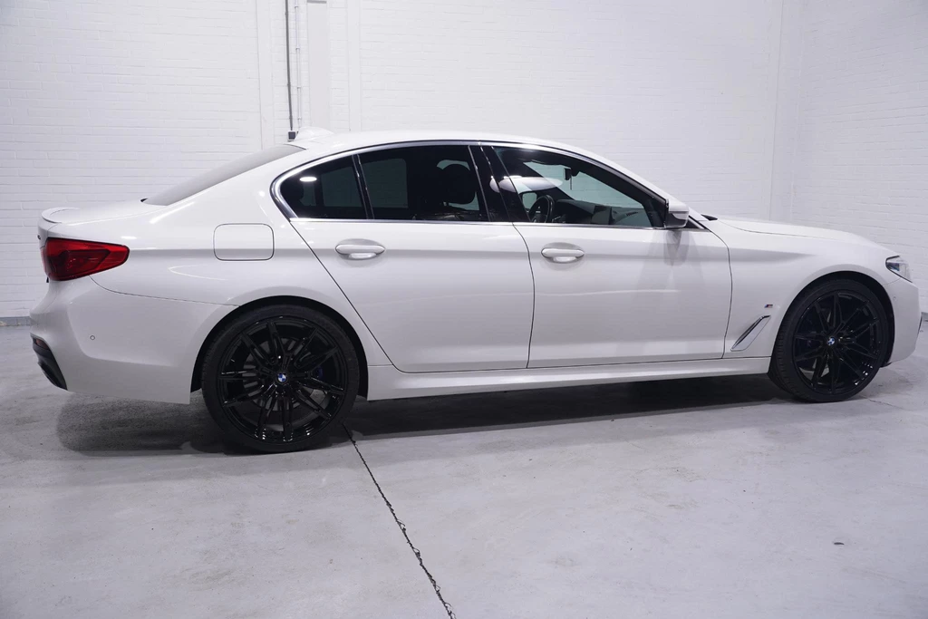 BMW 5 Serie – foto 8