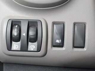 Renault Trafic – thumbnail 15