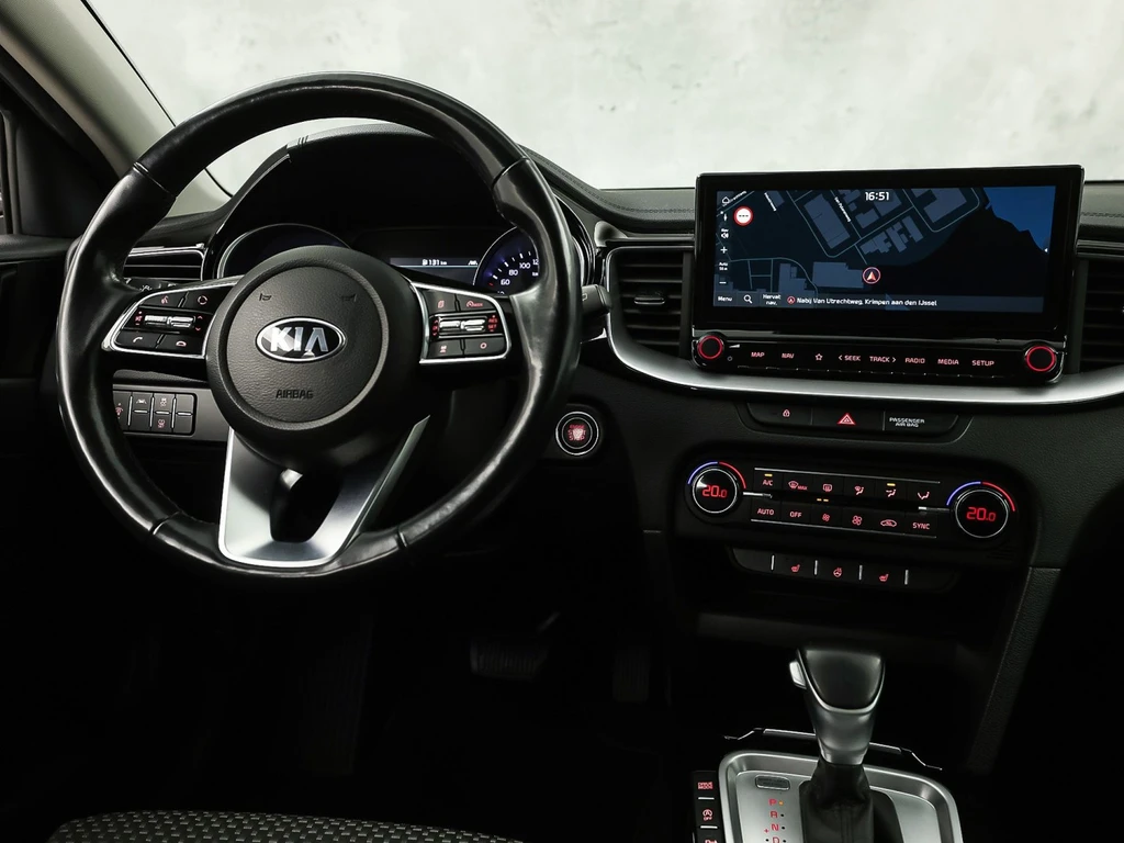 Kia Ceed – foto 11