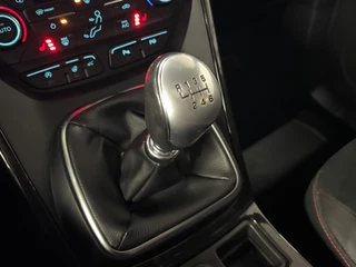 Ford Kuga – thumbnail 23
