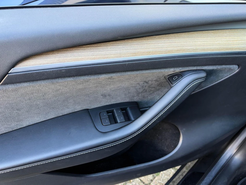 Tesla Model Y – foto 50