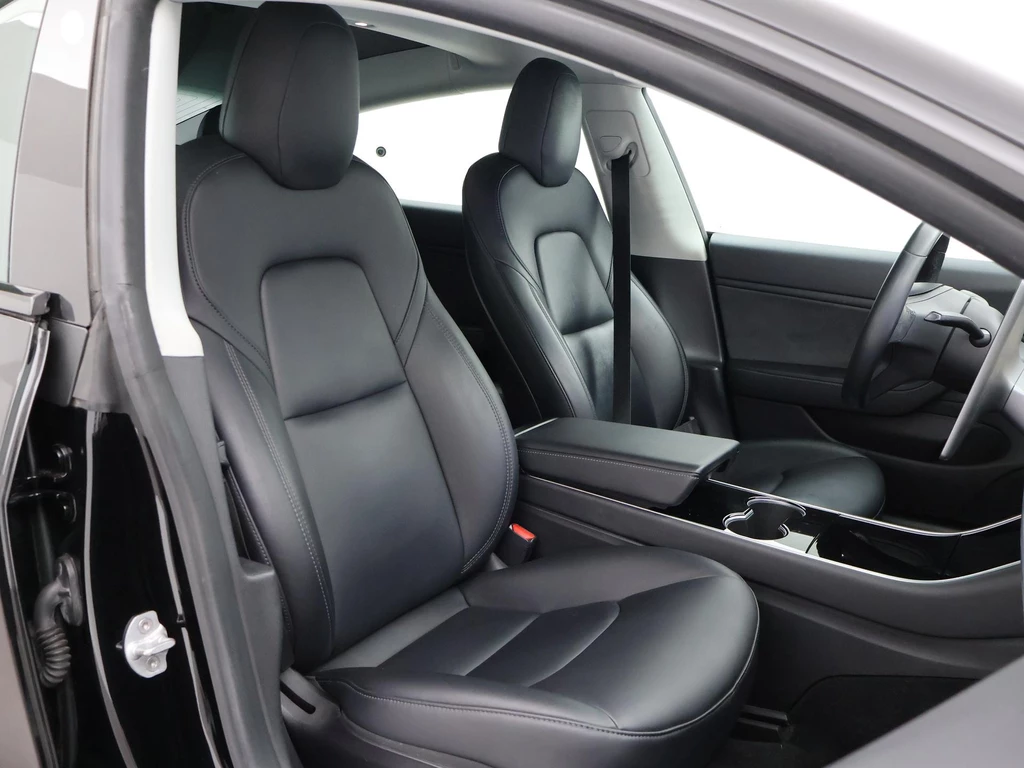 Tesla Model 3 – foto 10