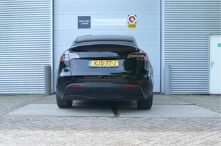 Tesla Model Y – thumbnail 2