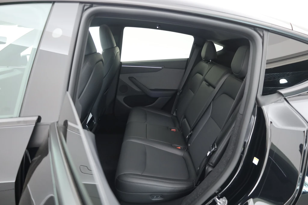 Tesla Model Y – foto 45