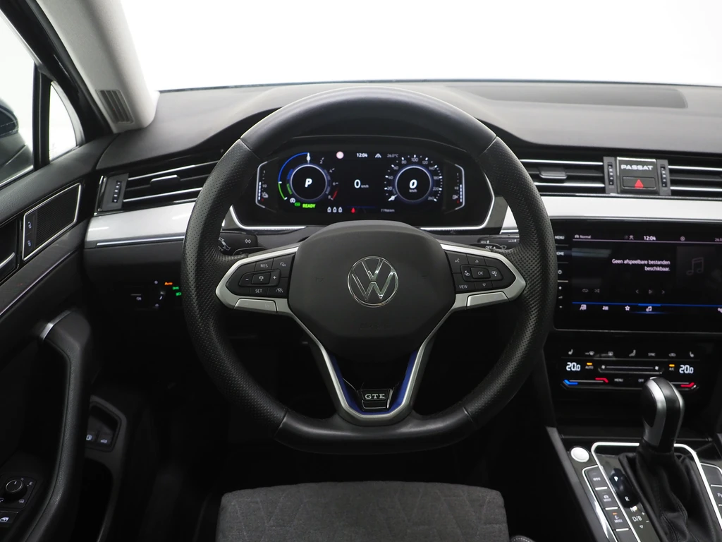 Volkswagen Passat – foto 35