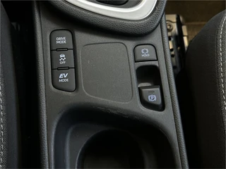 Toyota Yaris – thumbnail 22