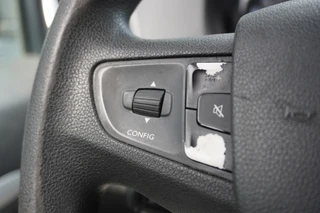 Opel Vivaro – thumbnail 16