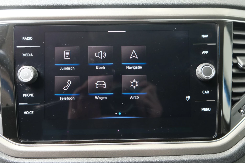 Volkswagen T-Roc – foto 18