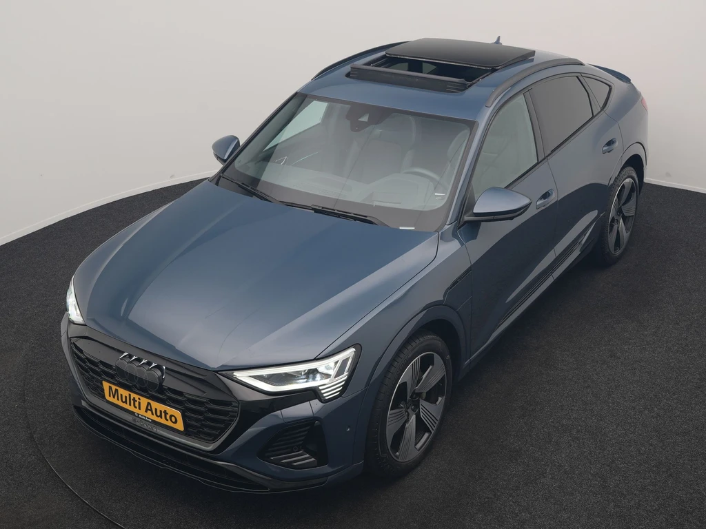 Audi Q8 Sportback e-tron – foto 2