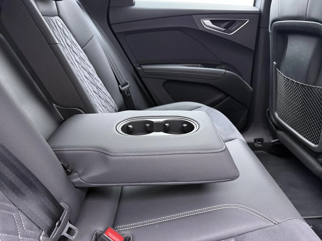 Audi Q4 e-tron – foto 39