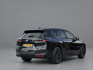 BMW iX – thumbnail 4