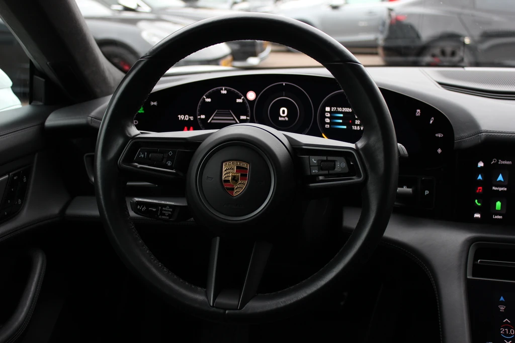 Porsche Taycan – foto 17