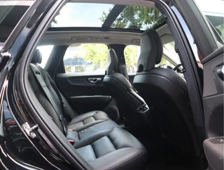 Volvo XC60 – thumbnail 8