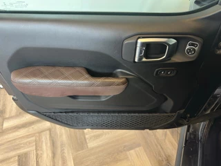 Jeep Wrangler – thumbnail 38