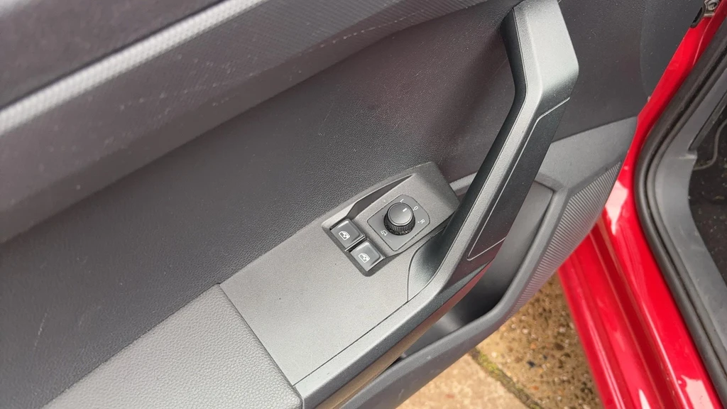 SEAT Ibiza – foto 5