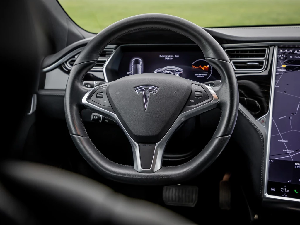 Tesla Model S – foto 28