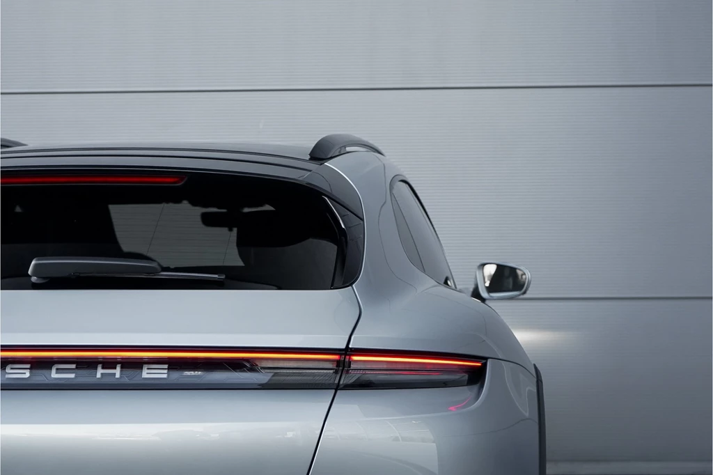 Porsche Taycan – foto 17