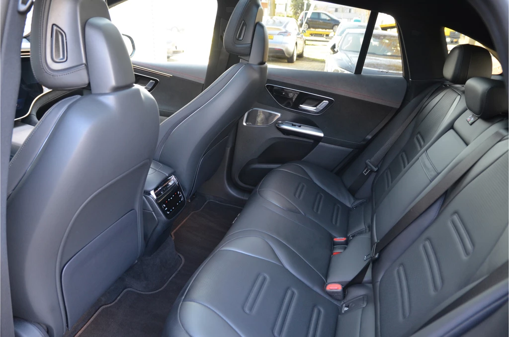 Mercedes-Benz EQE – foto 14
