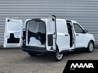 Ford Transit Courier – thumbnail 4