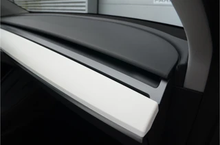 Tesla Model Y – thumbnail 29