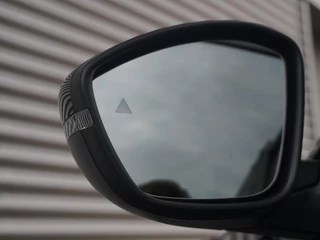 Opel Frontera – thumbnail 9