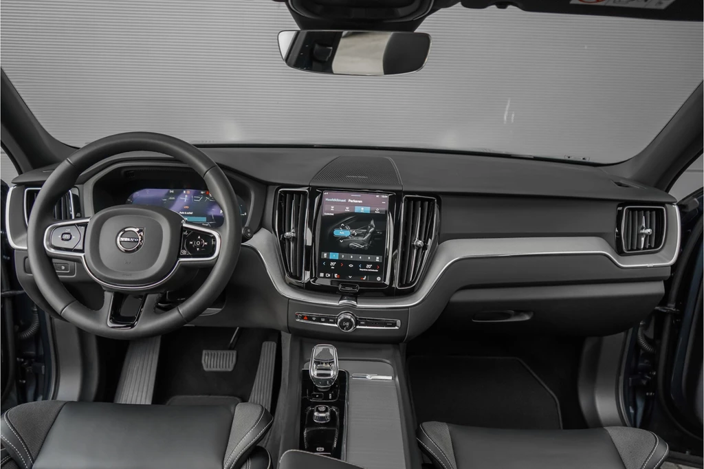 Volvo XC60 – foto 10