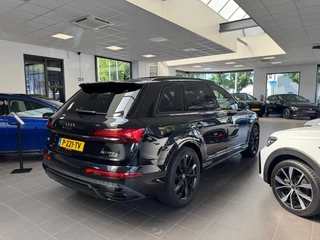 Audi Q7 – thumbnail 4