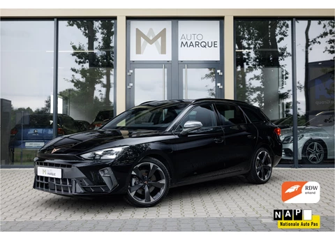 CUPRA Leon Sportstourer 1.5 TSI e-Hybrid 204PK Aut. | Business | Dynamic Pack | F1 Stuur | Sportstoelen | Trekhaak | 18" LM Velgen | Achteruitrijcamera |