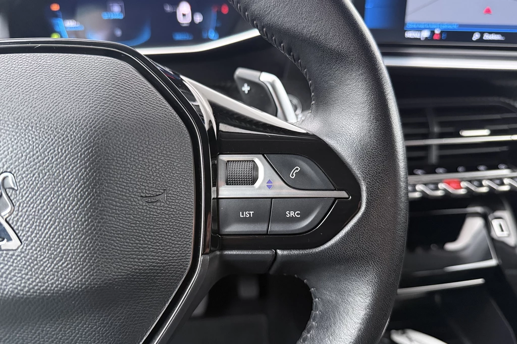 Peugeot 208 – foto 18